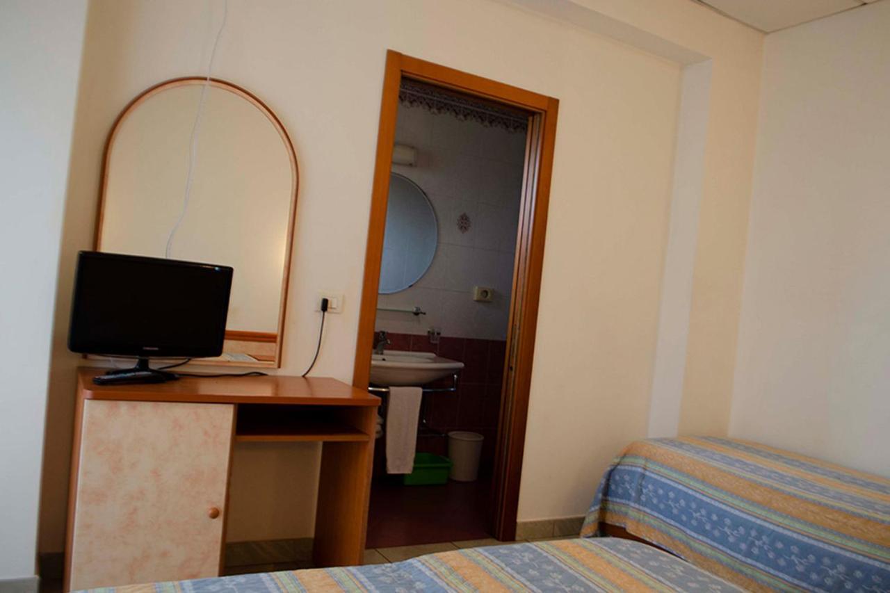 Residence Comfort Riccione Exterior photo