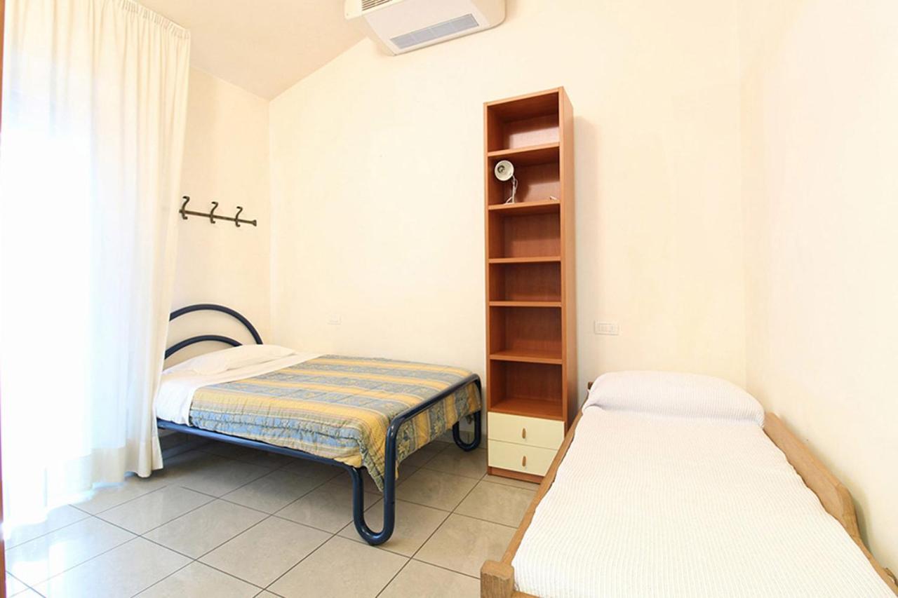 Residence Comfort Riccione Exterior photo