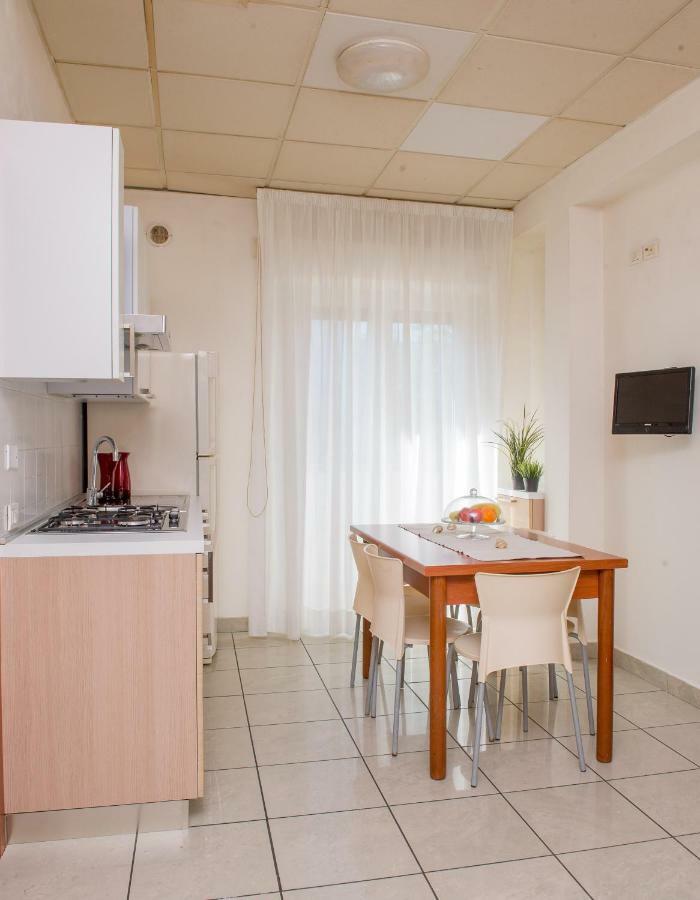Residence Comfort Riccione Exterior photo