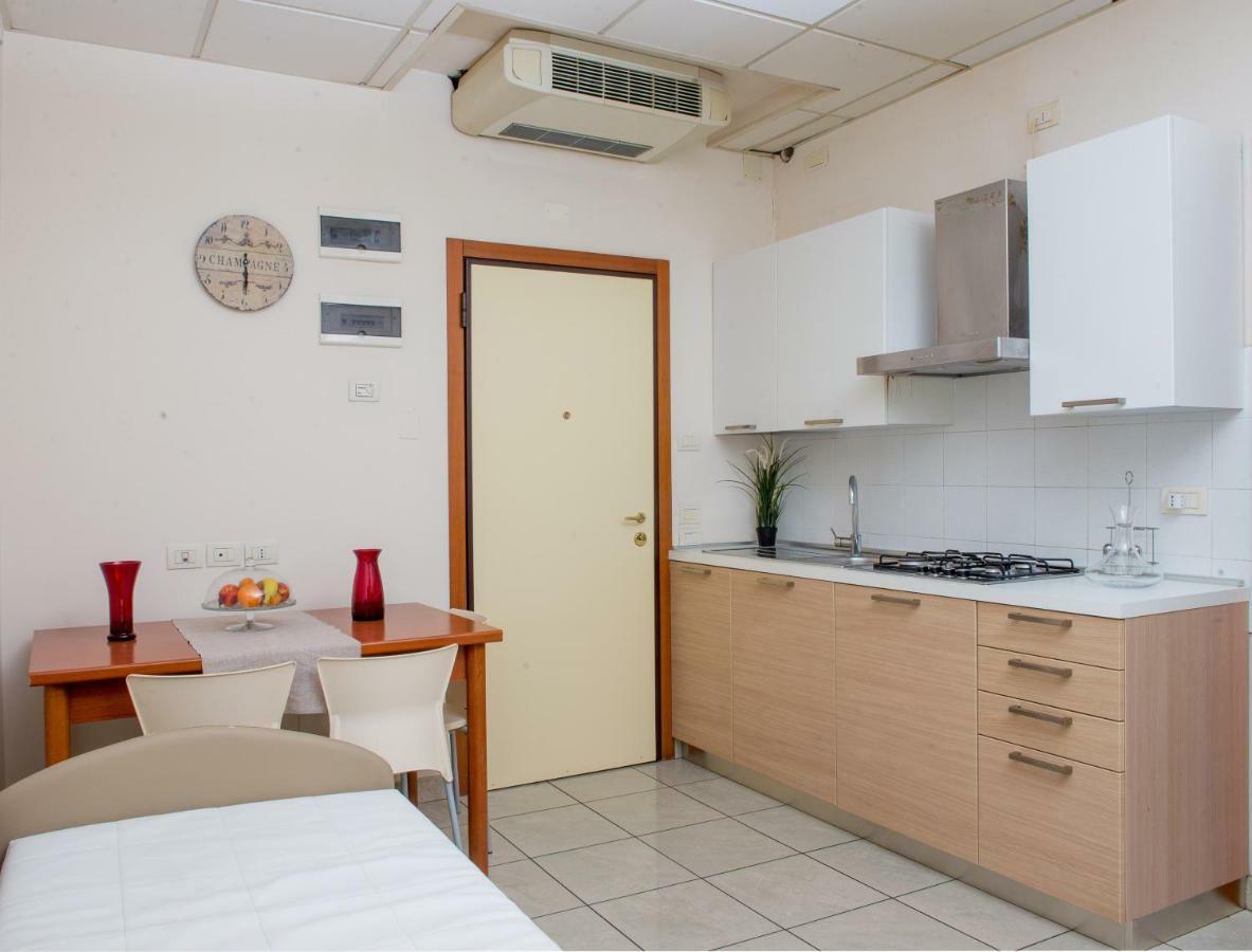 Residence Comfort Riccione Exterior photo